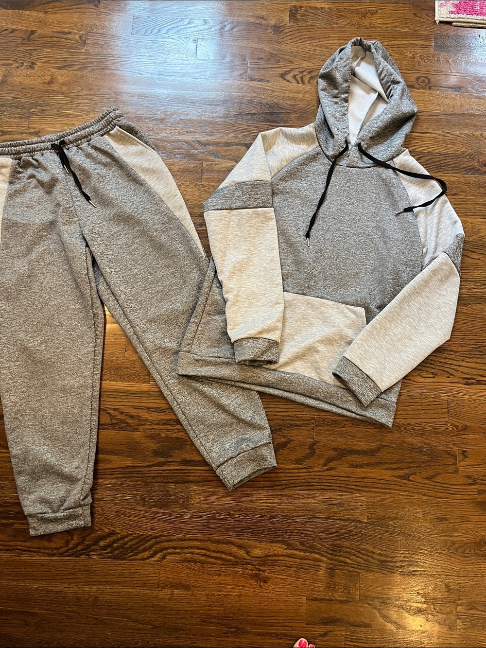 Grey Mens Raglan Hoodie And Sweatpants Set